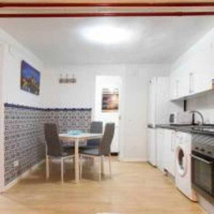 Apartamento Sotano En Gran Via 마드리드 외부 사진
