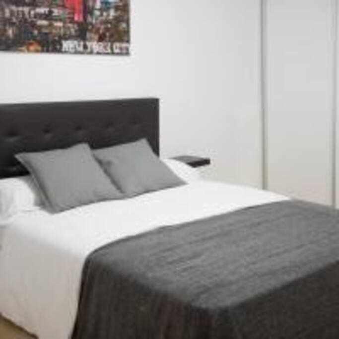 Apartamento Sotano En Gran Via 마드리드 외부 사진